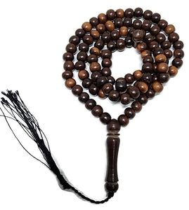 Tasbih en corne naturelle conçu pour la prière islamique quotidienne et le zikr, fait main, pour une utilisation fluide et confortable. - Product Image 6