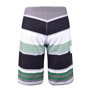 Prix de gros – Short décontracté pour homme 100 % polyester, taille élastique, séchage rapide, style urbain, anti-plis, motif uni - Product Image 2