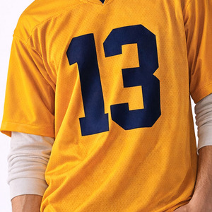 เสื้อฟุตบอลอเมริกันสไตล์ Y2K สีเหลืองตาข่าย พิมพ์ตัวเลข ชุดทีมชาย ทรงโอเวอร์ไซส์ สั่งทำชื่อและหมายเลขได้ สั่งซื้อจำนวนมาก - Product Image 5