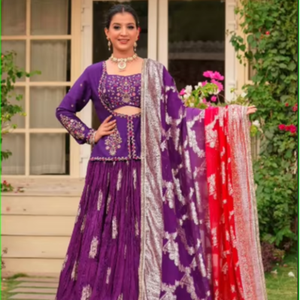 Conjunto de chaqueta y lehenga Aparajita Zardozi morado con blusa. Hermosa colección de lehenga choli tradicional de moda para bodas. - Product Image 1