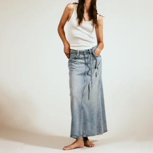 Jupe en jean doux bleu clair, coupe droite, ceinture, strass, style vintage Y2K, longueur midi pour femme - Product Image 1