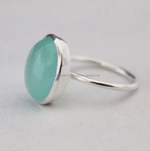 Anillo azul de piedras preciosas del mes de marzo de Plata de Ley 925 ~ joyería hecha a mano ~ joyería elegante de Calcedonia azul ~ regalo para Navidad - Product Image 2
