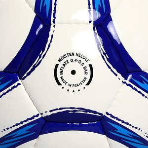 Ballon de football de futsal personnalisable pour intérieur/extérieur, taille 4, hybride, entraînement, durable, en PU PVC caoutchouc thermocollé de haute qualité - Product Image 6