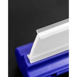 Tergivetro Flessibile in Silicone Blu da 12 Pollici per Finestre e Auto, per Uso Domestico o Automobilistico - Product Image 3