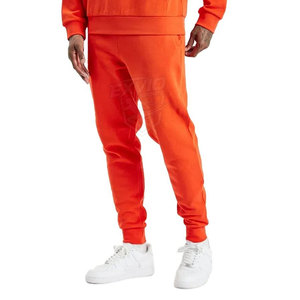 Conjunto Deportivo Casual Moderno para Hombre con Tela Suave para Comodidad Durante Todo el Día, Ideal para Estilo Urbano, Gimnasio o Atuendos de Fin de Semana - Product Image 3