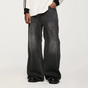 Jean en denim délavé coupe large pour homme, taille mi-haute, style streetwear, en coton, idéal pour l'automne - Product Image 2