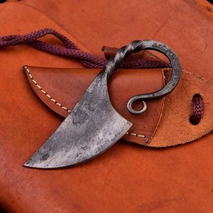 Couteau de camping multifonctionnel à lame large de qualité industrielle, en acier à haute teneur en carbone, forgé à la main par un forgeron, à pointe tombante - Product Image 3