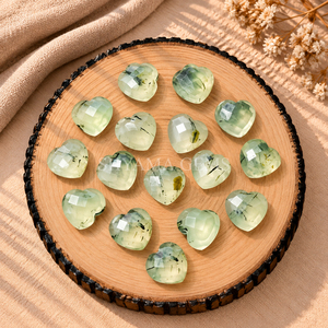 Perle de pierre précieuse en préhnite facettée en forme de cœur de 10 mm pour la fabrication de bijoux, pendentif, fournitures d'artisanat, accessoire en cristal vert - Product Image 3