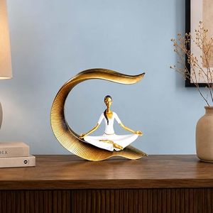 Figurine de yoga en forme de croissant de lune doré, décorative pour table - Product Image 1
