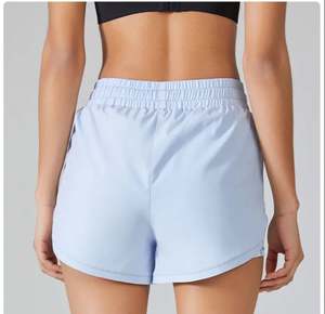 Shorts pour femmes - Product Image 3