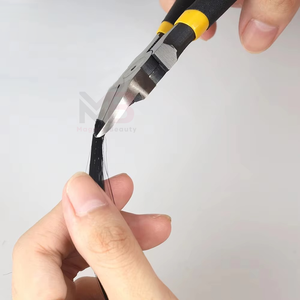 Alicates de Presión Ajustables con Resorte para Cortar Extensiones de Cabello, Uso Comercial, Mangos Negros con Detalles Amarillos - Product Image 5
