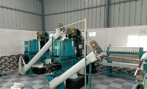 Usine de production d'huile de tournesol, extracteur automatique à 6 boulons, puissance de 25 CV pour une extraction d'huile efficace et une production d'huile à haute capacité - Product Image 4