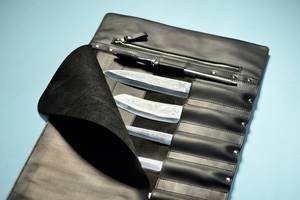 Bolsa de Chef Personalizada OEM de Cuero Genuino Resistente, a Prueba de Olores, Cómoda, con Bolsillos Organizadores para Herramientas de Chef - Product Image 4