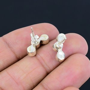 Handmade Vintage Round Shape Turquoise Gemstone 925 Sterling <b>Silver</b> <b>Stud</b> Earring New Arrival Prong Setting Wedding Party - Product Image 2
