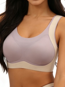 Soutien-gorge de yoga extensible confortable pour femmes, conçu pour le fitness, le sport et les activités quotidiennes - Product Image 4