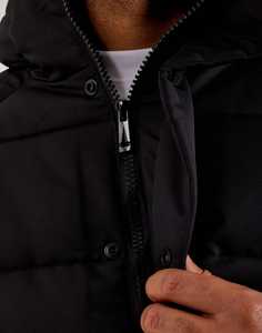 Doudoune matelassée oversize noire brillante personnalisée pour homme avec poche sur la manche - Product Image 2