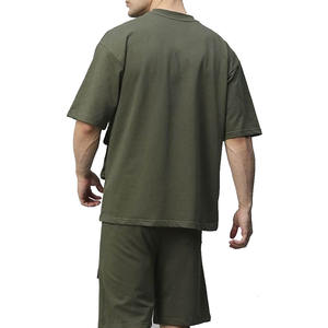 Conjunto de verano para hombre, dos piezas, ropa de verano, material de algodón transpirable, corte relajado, camiseta y pantalones cortos, ropa informal para vacaciones en la playa - Product Image 2