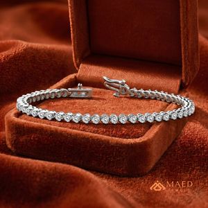Bracelet Tennis en Moissanite Argentée pour Femme, Bracelet à Maillons Fins, Bijou Tendance, Cadeau de Mariage ou d'Anniversaire, Accessoire Chic - Product Image 2