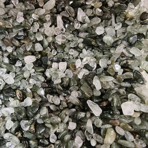 Cuarzo rutilado natural al por mayor, chips de cuarzo rutilado verde de alta calidad para decoración del hogar y la oficina - Product Image 3