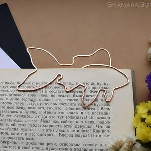 Elegant Copper <b>Bookmark</b> Clean Wire Design Durable Metal Page Holder Stylish Reading Accessory Gift for Readers Students Office - Product Image 5
