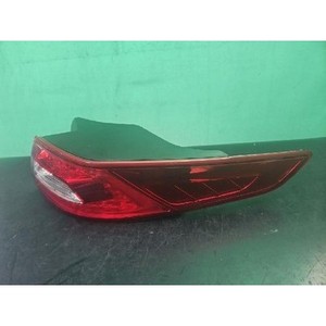 Luz Trasera Derecha Usada Optima 924022T100 - Product Image 2