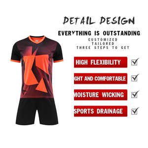 Camisetas de Fútbol Personalizadas de Alta Calidad, con Letras, Hechas de Tela 100% Poliéster que Absorbe la Humedad y Seca Rápidamente, para Deportes - Product Image 3