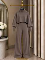 Ensemble deux pièces pour femmes, pantalon à jambes larges, haut court à col roulé et manches bouffantes, tenue élégante et décontractée pour l'automne et l'hiver