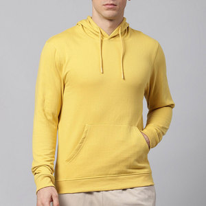 Sudadera con Capucha Amarilla para Hombre, Corte Regular, Tejido de Algodón, Estilo Casual para Otoño, Diseño con Bolsillos - Product Image 1