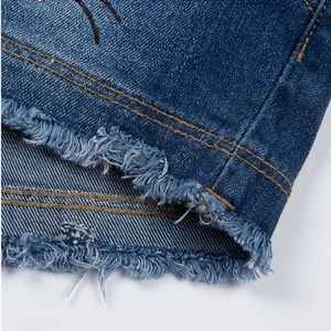 Shorts en jean stretch slim pour femme, déchirés avec franges, tenue décontractée d'été, streetwear tendance et chic - Product Image 6