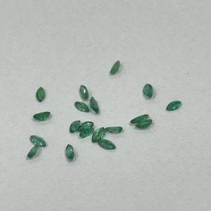 Émeraude naturelle de Zambie, taille marquise 4x2mm, pierre précieuse verte calibrée, petite taille, qualité AA, qualité bijoux fins - Product Image 6