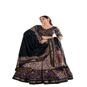 ผ้าไหมทัสซาร์พิมพ์ลายดอกไม้ออกแบบล่าสุดทำงาน lahenga choli - Product Image 1