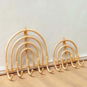Porte-manteau mural arc-en-ciel en rotin naturel tressé à la main, élégant et décoratif, pour chambre d'enfant, organisateur mural charmant, durable et écologique - Product Image 4