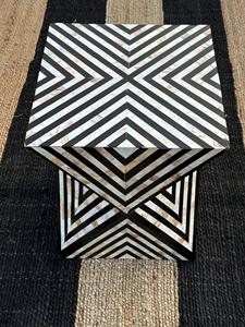 Mesa de Cajones con Incrustaciones de Hueso de ILAHI, con Base de Latón, Diseño Moderno, Detalles de Ágata, Almacenamiento de Tres Niveles, Mueble Portátil para el Hogar - Product Image 4