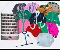 Cardigan en gros, personnalisé OEM, style preppy universitaire, en coton tricoté pour l'hiver, avec broderie de lettres en tissu grec pour sororité et école