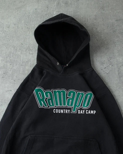 Sudadera con Capucha Ramapo Country Day Camp, Unisex, Corte Regular, 100% Algodón, Felpa, Informal, Otoño, Negra, con Logotipo Frontal, Bolsillo, Transpirable - Product Image 2