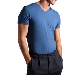 T-shirt en coton à col en V pour homme, fabrication directe d'usine, confortable, respirant, streetwear décontracté, fabricant OEM - Product Image 4