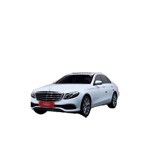 Mercedes-Benz Classe E E300 4MATIC Exclusive Juillet 2019 75 781 km Boîte de vitesses automatique Sièges en cuir Volant à gauche Caméra de recul - Product Image 1
