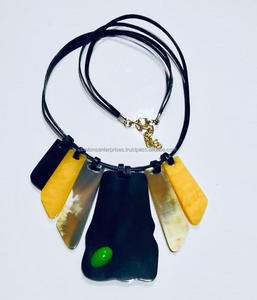 สร้อยคอเขาวัวฮอร์นแท้แบบทำมือสั่งทำความต้องการสูง - Product Image 1