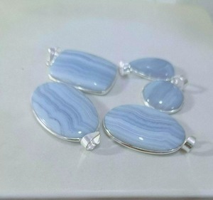 Colgante de Plata de Ley 925 Genuina Más Vendido, Elegante y Minimalista, Accesorio de Joyería para Mujer, Collar de Moda en Oferta - Product Image 1