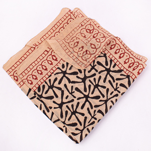 Bandanas pour animaux de compagnie sur le thème des fêtes, vente en gros, 100% coton, bandana réversible à carreaux pour chien, écharpe pour animaux de compagnie, fabrication de vêtements pour animaux de compagnie avec logo personnalisé - Product Image 3