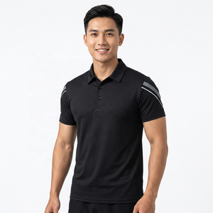 เสื้อโปโลแขนสั้นสีดำสำหรับผู้ชาย ผ้าถักแห้งเร็ว ดีไซน์พร้อมโลโก้ที่แขนซ้าย - Product Image 5