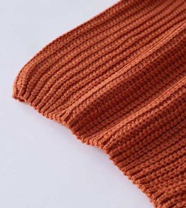 Pull-over tricoté ample et respirant à col rond pour femme – Doux, chaud et tendance, style européen - Product Image 3