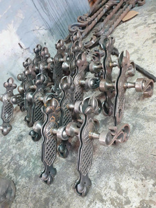 Luxury Wrought Iron <b>Door</b> <b>Handle</b> Antique Style Metal <b>Pull</b> <b>Handle</b> for Main Gate Villa Entrance Custom Design Durable Finish - Product Image 3