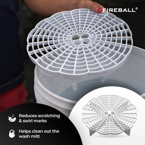 Fireball Bucket Grit Guard: Trampa de suciedad para un lavado más seguro. Elimina la suciedad de los utensilios de lavado de microfibra. Ayuda a reducir el daño superficial. - Product Image 6