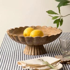 Corbeille à fruits surélevée en bois architectural, avec pied ondulé sculptural, en bois dur naturel, centre de table - Product Image 2