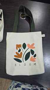 Custom Printed Cartoon Print Large Cotton <b>Canvas</b> <b>Tote</b> Bag with Zipper Closure and Long Handle for Daily Shopping - Product Image 6