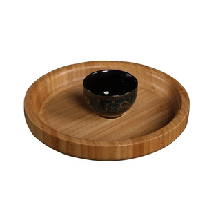 Plateau rond en bois Oaktree avec poignées en métal, design rétro en bois massif, plat fait main, plateau de service en bois - Product Image 4