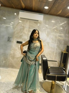 Ensemble élégant Kurta Sharara & Dupatta – Tenue ethnique élégante, dernière collection de vêtements ethniques pour femmes, pour mariage et occasions festives - Product Image 2