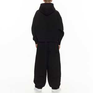 Ensemble de survêtement décontracté pour homme, personnalisé, épais, avec sweat à capuche zippé et pantalon de jogging ample évasé à effet empilé, modèle vierge - Product Image 2