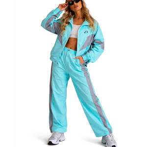 Ensemble coupe-vent décontracté 2 pièces en nylon pour femme, survêtement long avec cordon de serrage et panneau réfléchissant, sweats à capuche OEM ODM – Vente en gros - Product Image 5